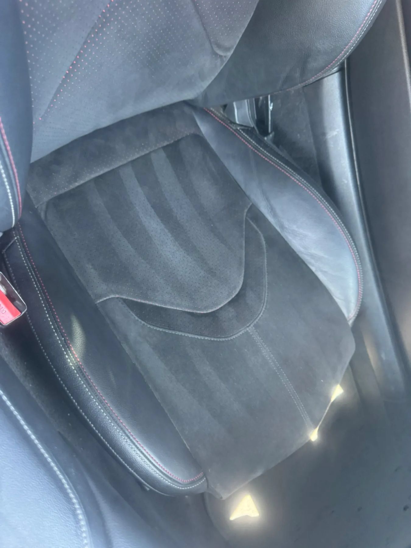 Used 2021 Toyota Supra w/ Safety & Technology Package RWD image 32