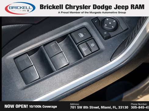 Used 2022 Toyota RAV4 XLE AWD/4WD image 25