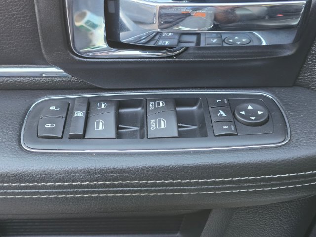 Used 2016 RAM 2500 Laramie w/ Sport Appearance Group AWD/4WD image 21