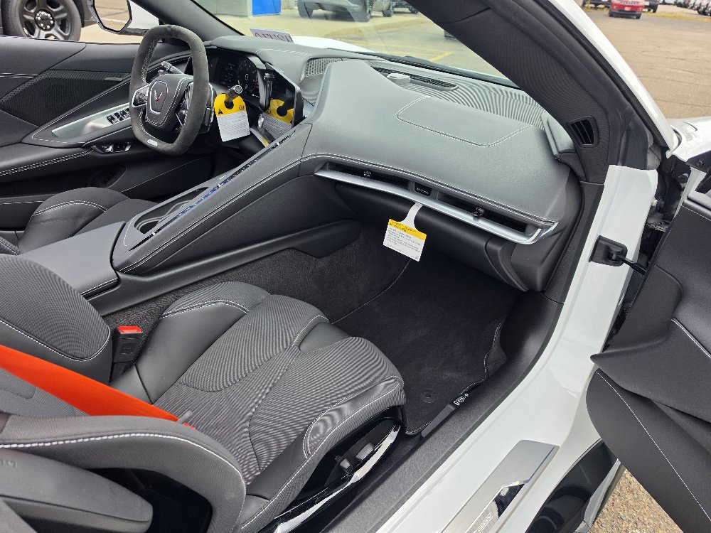 Used 2025 Chevrolet Corvette E-Ray w/ ZER Performance Package AWD/4WD image 13