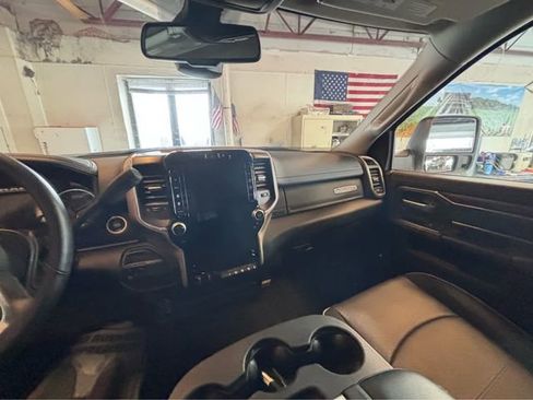 Used 2024 RAM 2500 Laramie AWD/4WD image 13