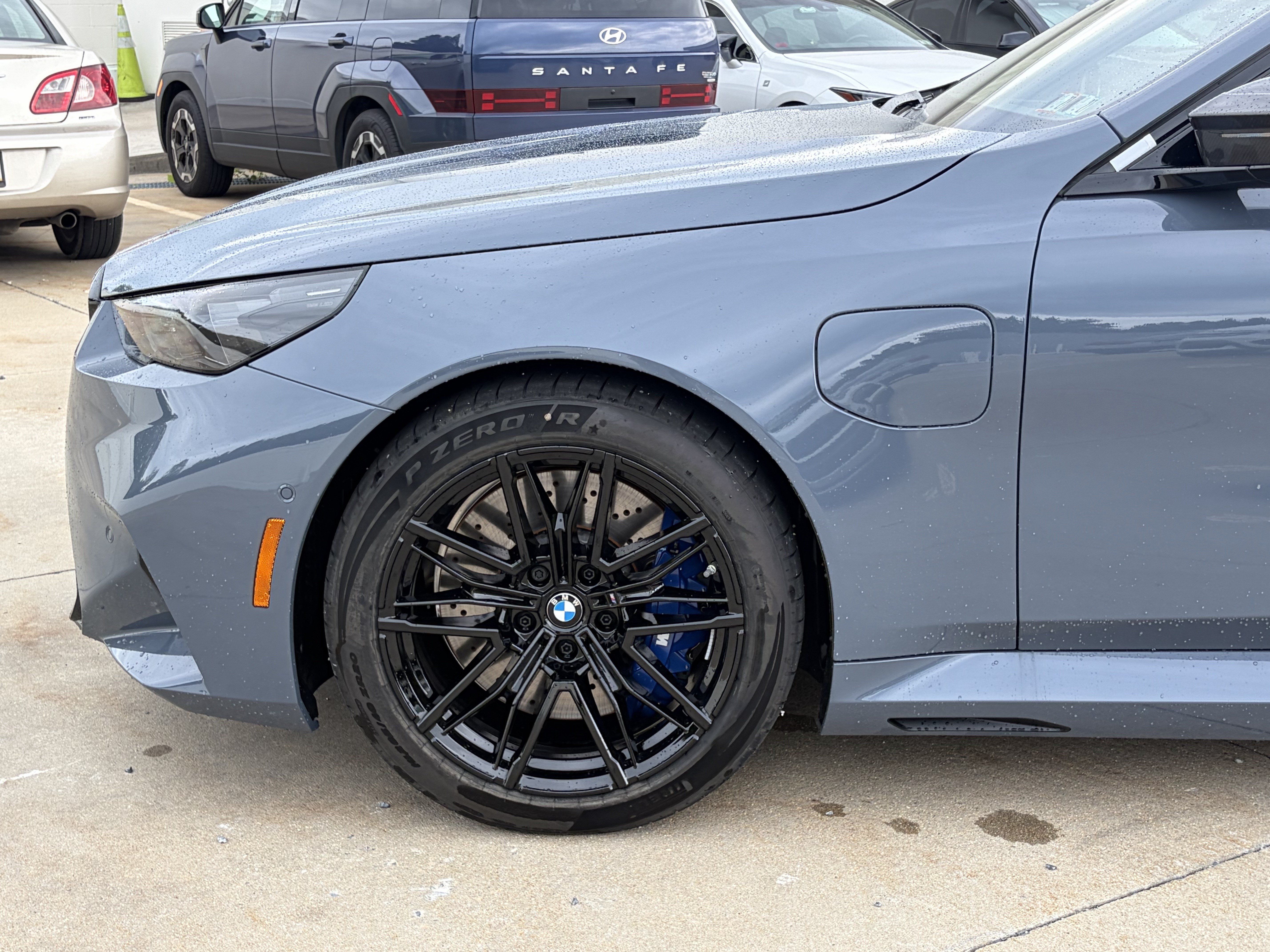 New 2027 BMW M5 w/ Carbon Package AWD/4WD image 4