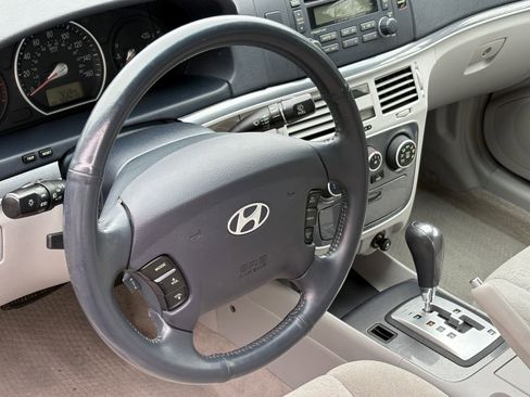Used 2007 Hyundai Sonata SE FWD image 11
