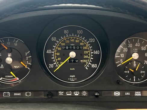 Used 1989 Mercedes-Benz 560 SL image 34