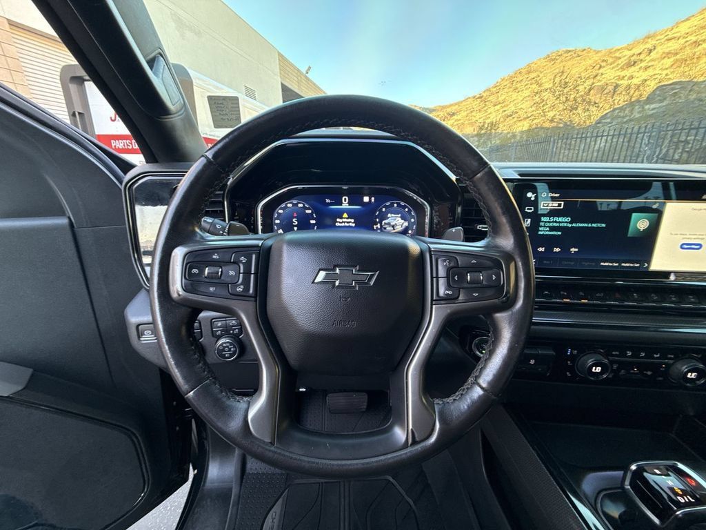 Used 2023 Chevrolet Silverado 1500 ZR2 w/ Technology Package AWD/4WD image 11