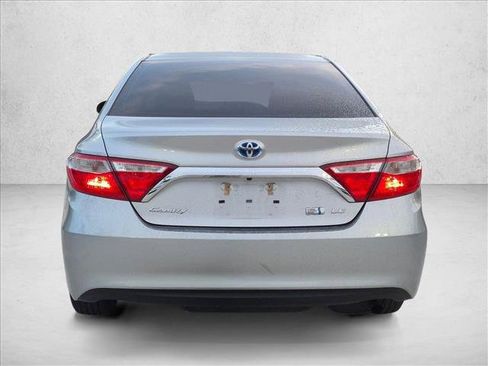 Used 2017 Toyota Camry LE FWD image 6