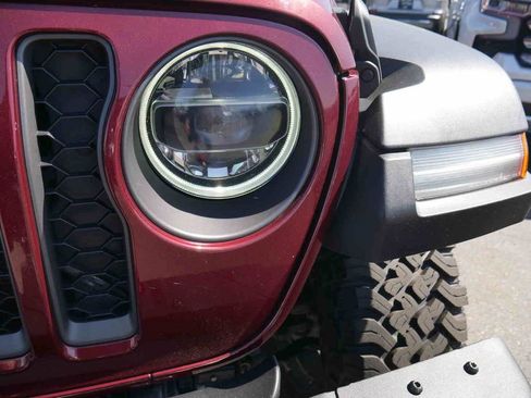 Used 2021 Jeep Gladiator Rubicon w/ Uconnect 4C Nav & Sound Group AWD/4WD image 26