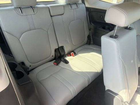 Certified 2025 Honda Pilot EX-L image 28