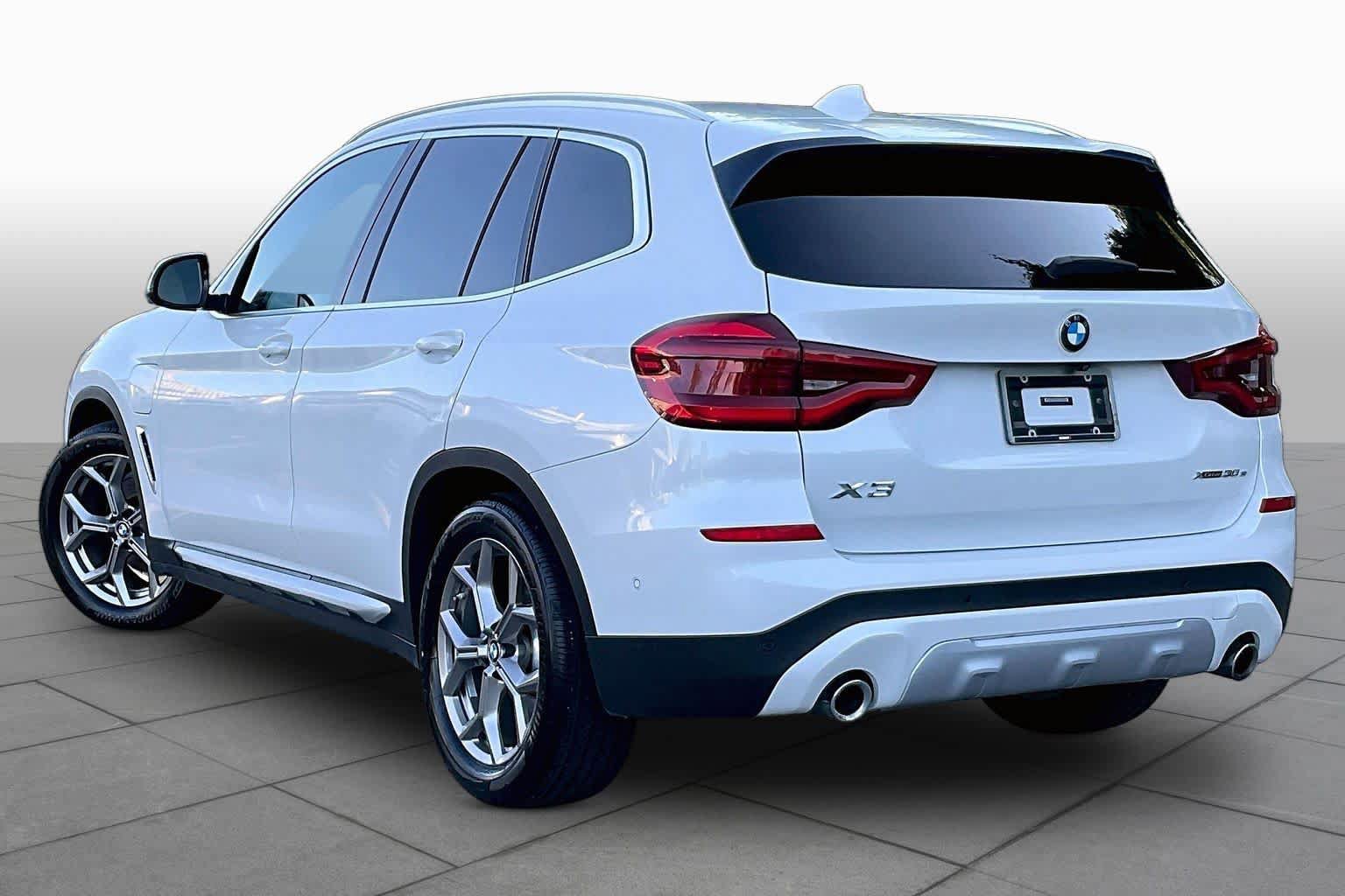 Used 2021 BMW X3 xDrive30e w/ Convenience Package AWD/4WD image 11