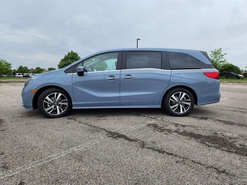 Used 2024 Honda Odyssey Touring image 13
