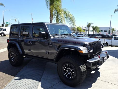 Used 2023 Jeep Wrangler Unlimited Rubicon w/ Xtreme 35 Tire Package AWD/4WD image 6