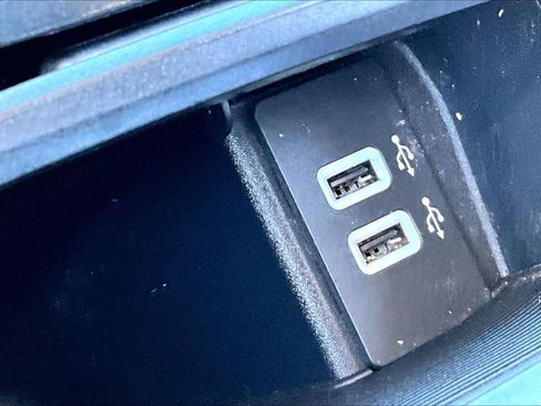 Used 2018 Ford Edge SEL w/ Equipment Group 201A FWD image 32