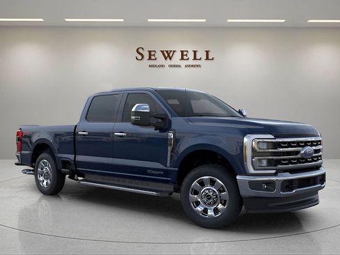 Used 2025 Ford F250 Lariat w/ Chrome Package AWD/4WD image 6