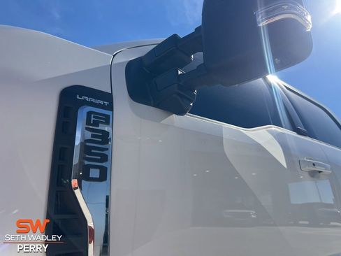 New 2025 Ford F350 Lariat w/ Lariat Ultimate Package image 10