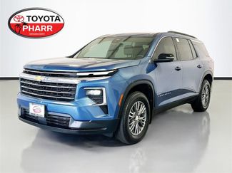 Used 2025 Chevrolet Traverse LT w/ Driver Confidence Package FWD video 1