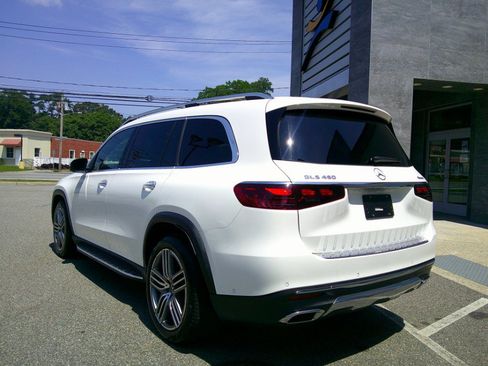 Used 2024 Mercedes-Benz GLS 450 4MATIC image 20