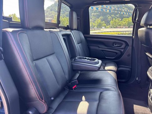 Used 2024 Nissan Titan PRO-4X w/ Pro-4x Convenience Package AWD/4WD image 26