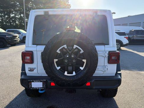 Used 2025 Jeep Wrangler Unlimited Rubicon 4xe w/ Safety Group AWD/4WD image 6