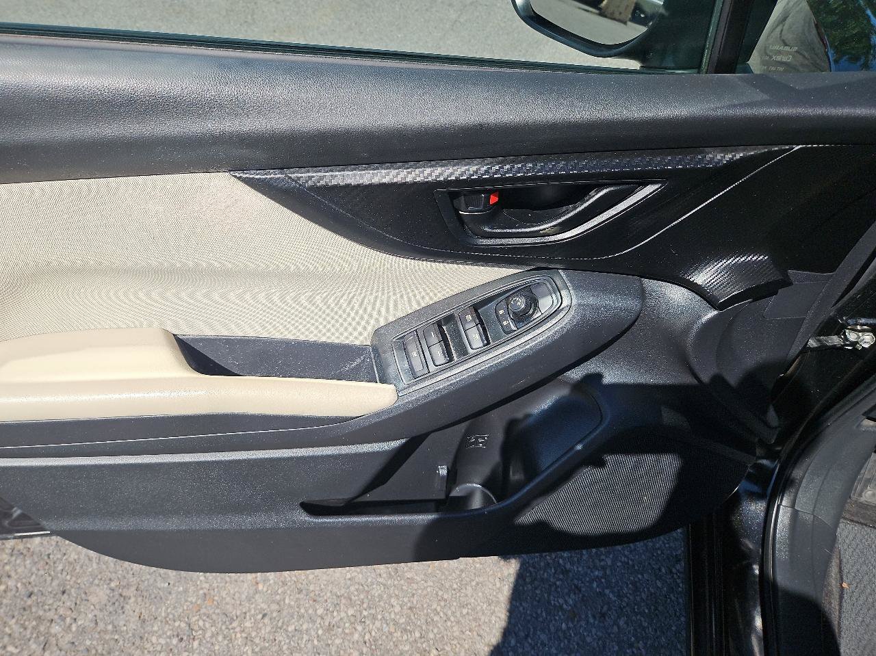 Used 2017 Subaru Impreza 2.0i AWD/4WD image 14