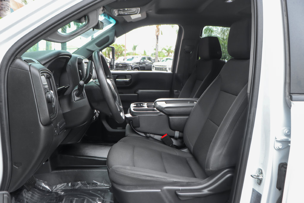 Used 2024 Chevrolet Silverado 2500 W/T w/ WT Convenience Package RWD image 17