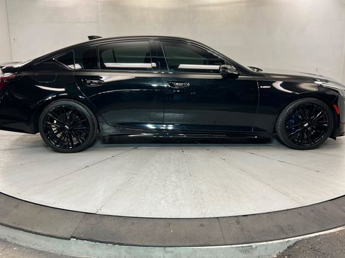 Used 2020 Cadillac CT5 V w/ Premium Package RWD image 7