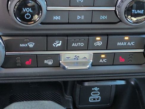 New 2026 Ford Bronco Big Bend image 24