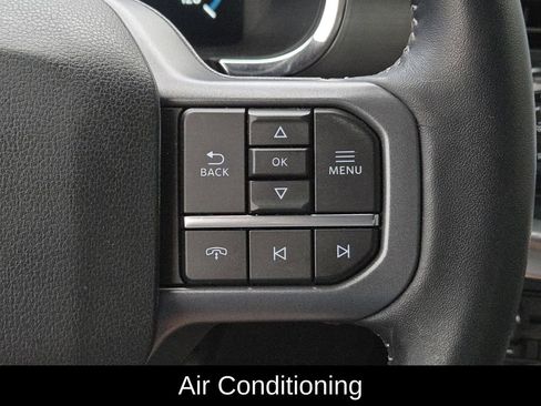 Used 2022 Ford F150 Lariat image 22