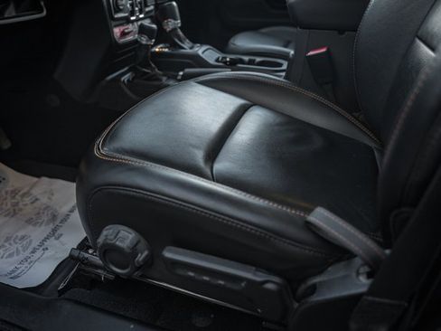 Used 2023 Jeep Gladiator Mojave w/ LED Lighting Group image 43