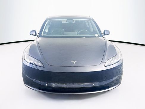 Used 2025 Tesla Model 3 Long Range RWD image 2