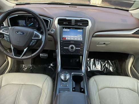 Used 2018 Ford Fusion Energi Platinum image 16