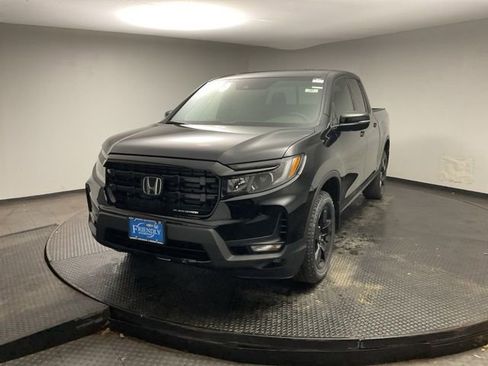 New 2026 Honda Ridgeline Black Edition image 3