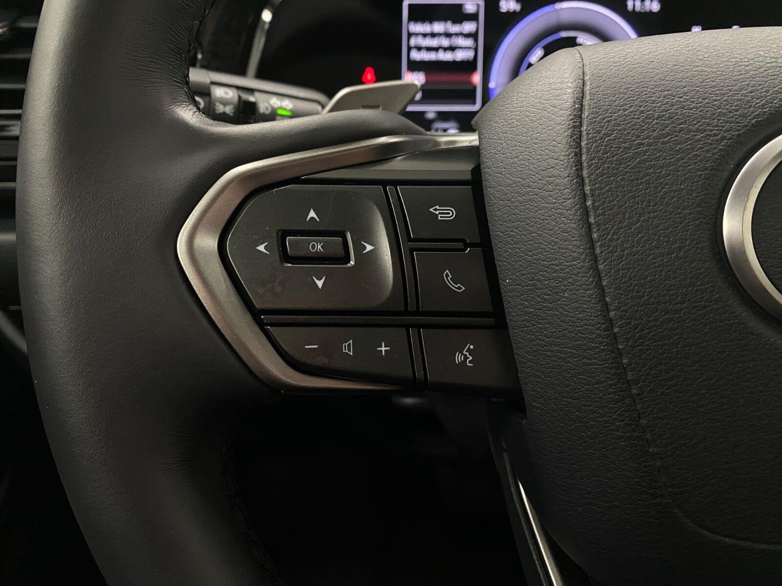 Certified 2025 Lexus NX 350h AWD w/ Accessory Package (2T) image 15