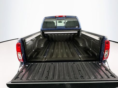 Used 2018 Nissan Frontier SV w/ Value Truck Package RWD image 26
