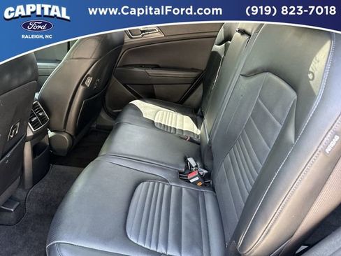 Used 2024 Kia Sportage SX FWD image 18