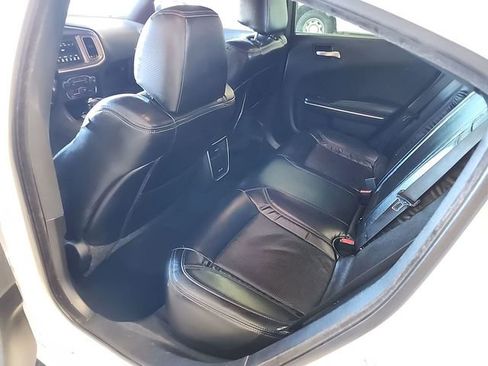 Used 2020 Dodge Charger SXT image 8