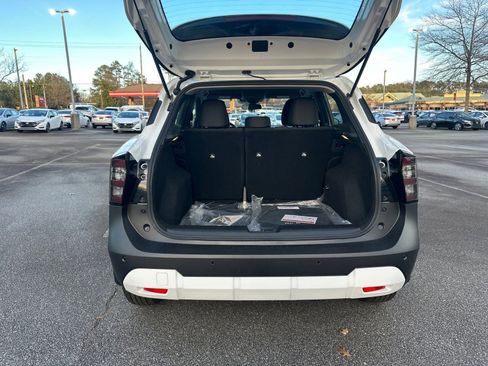 New 2026 Nissan Kicks S image 18