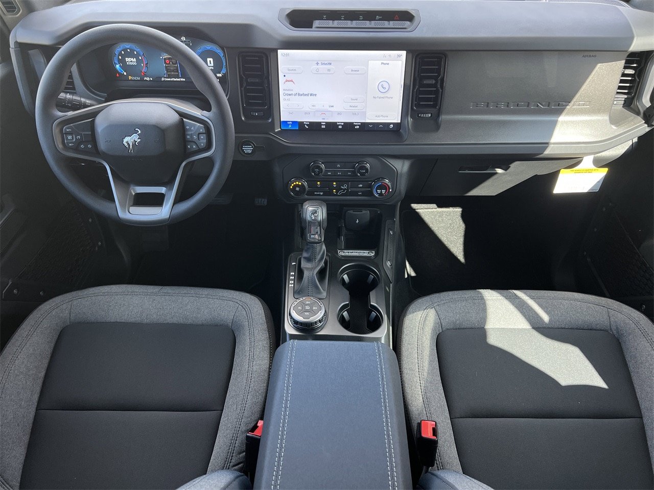 New 2025 Ford Bronco 4-Door w/ Sasquatch Package AWD/4WD image 2
