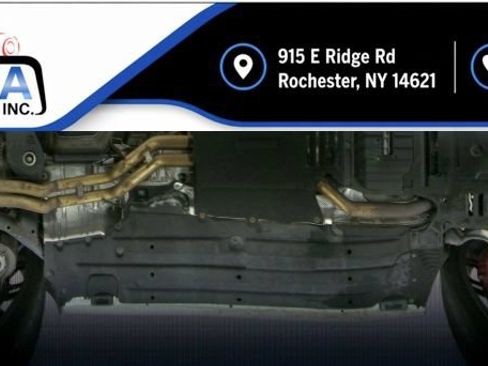 Used 2017 Porsche Macan Turbo AWD/4WD image 6