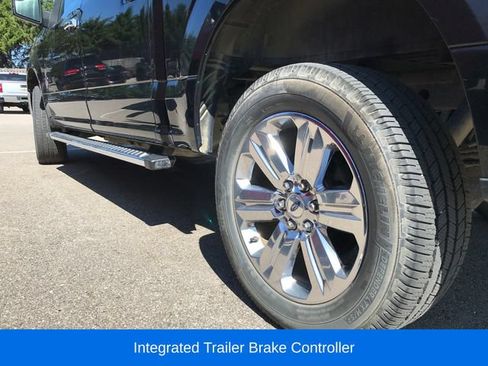 Used 2018 Ford F150 XLT w/ Equipment Group 302A Luxury AWD/4WD image 12