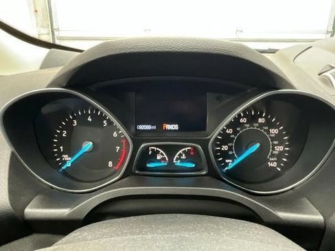 Used 2019 Ford Escape Titanium FWD image 9