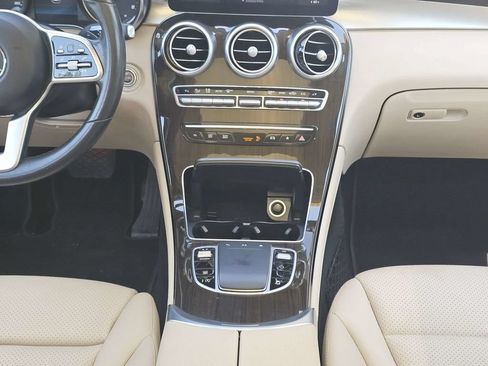 Used 2020 Mercedes-Benz GLC 300 image 20