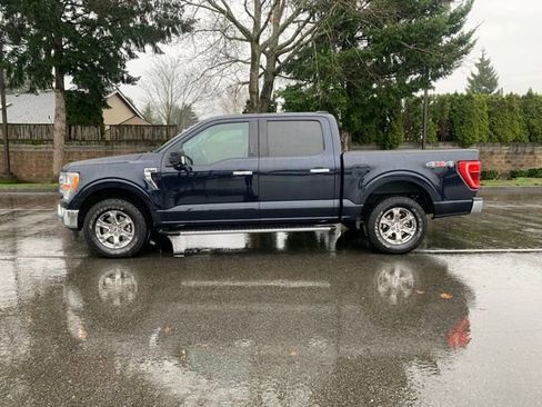 Certified 2021 Ford F150 XLT w/ Equipment Group 301A Mid image 2