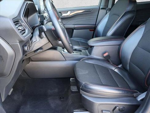 Used 2025 Ford Escape ST-Line AWD/4WD image 22