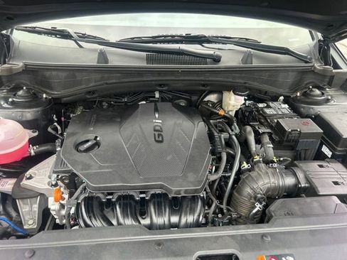 Used 2025 Kia Sportage EX image 35