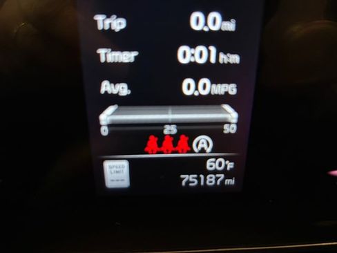 Used 2024 Kia Sportage X-Line w/ X-Line Premium Package AWD/4WD image 17