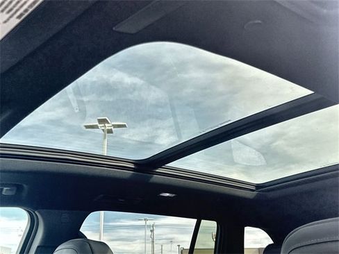 New 2026 GMC Acadia Elevation w/ Elevation Premium Package image 19