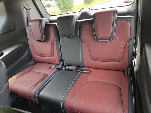 New 2025 INFINITI QX80 Autograph image 8