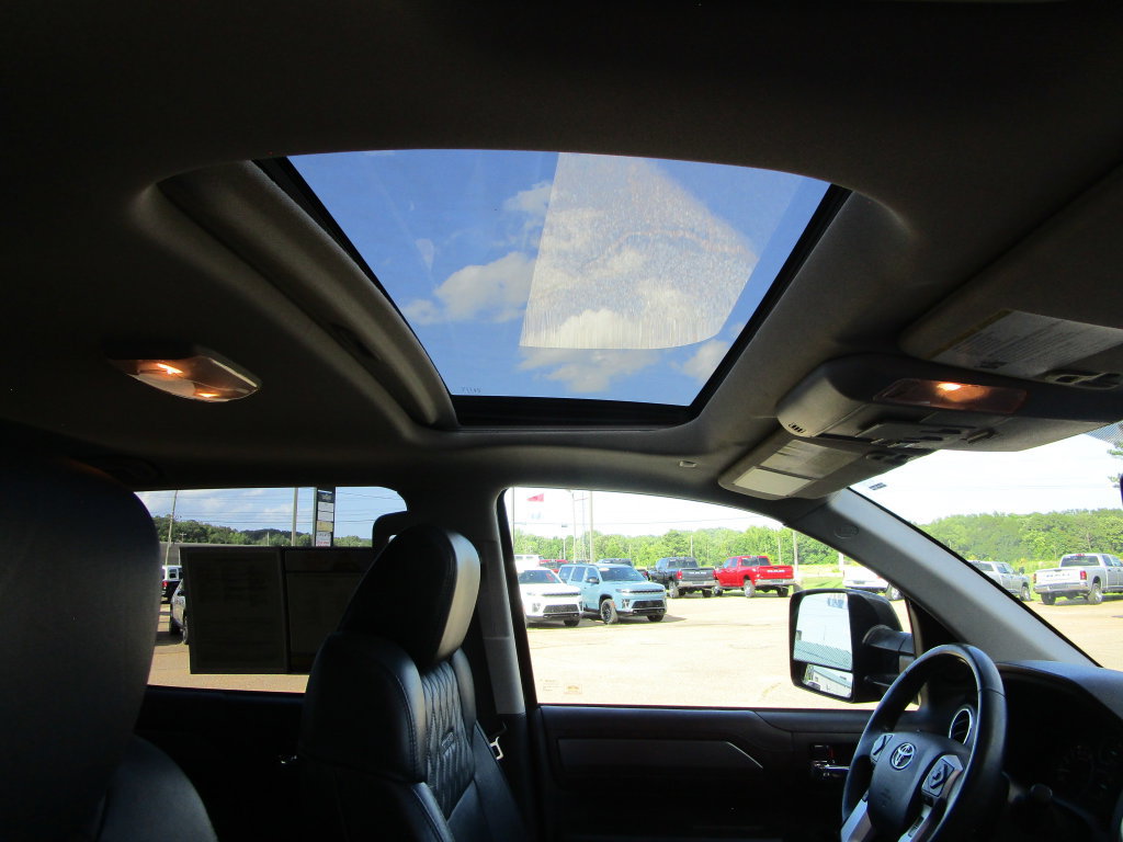 Used 2020 Toyota Tundra Platinum AWD/4WD image 36
