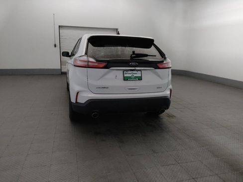 Used 2020 Ford Edge SE FWD image 6