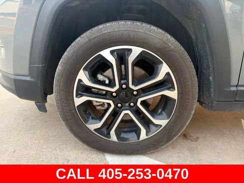 Used 2022 Jeep Compass Limited AWD/4WD image 9